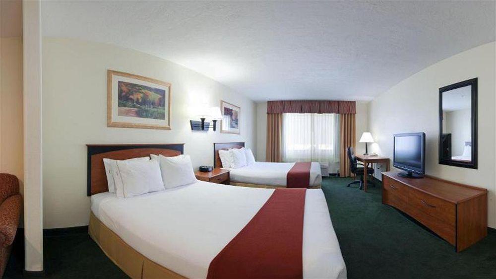 Holiday Inn Express & Suites Alamosa By Ihg Екстер'єр фото