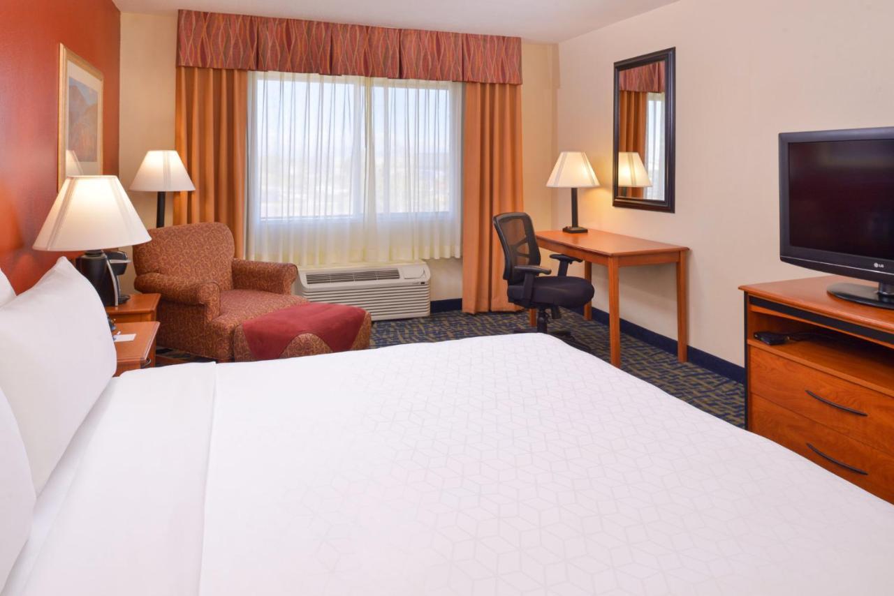 Holiday Inn Express & Suites Alamosa By Ihg Екстер'єр фото
