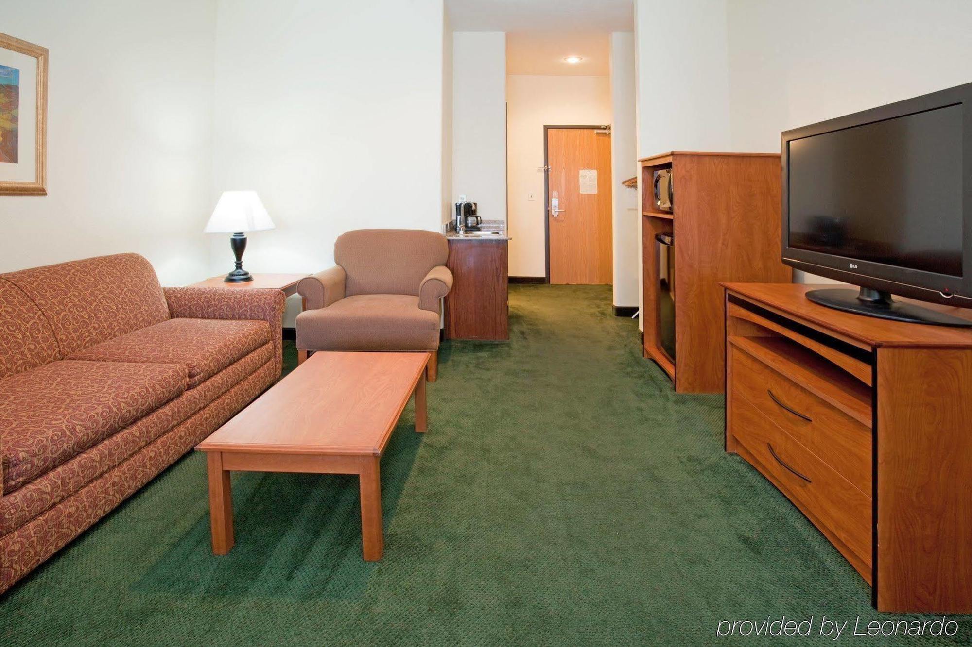 Holiday Inn Express & Suites Alamosa By Ihg Екстер'єр фото