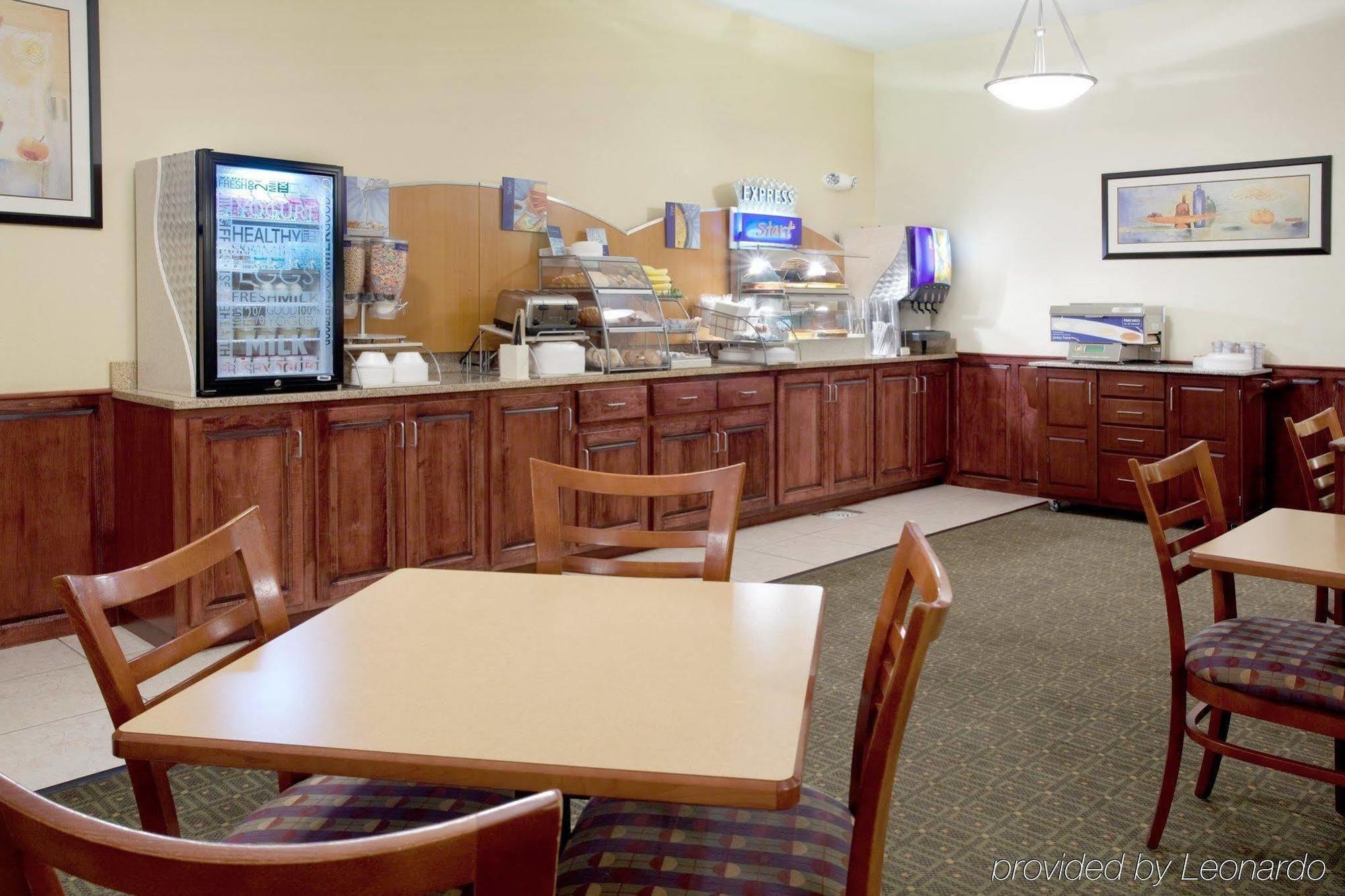 Holiday Inn Express & Suites Alamosa By Ihg Ресторан фото