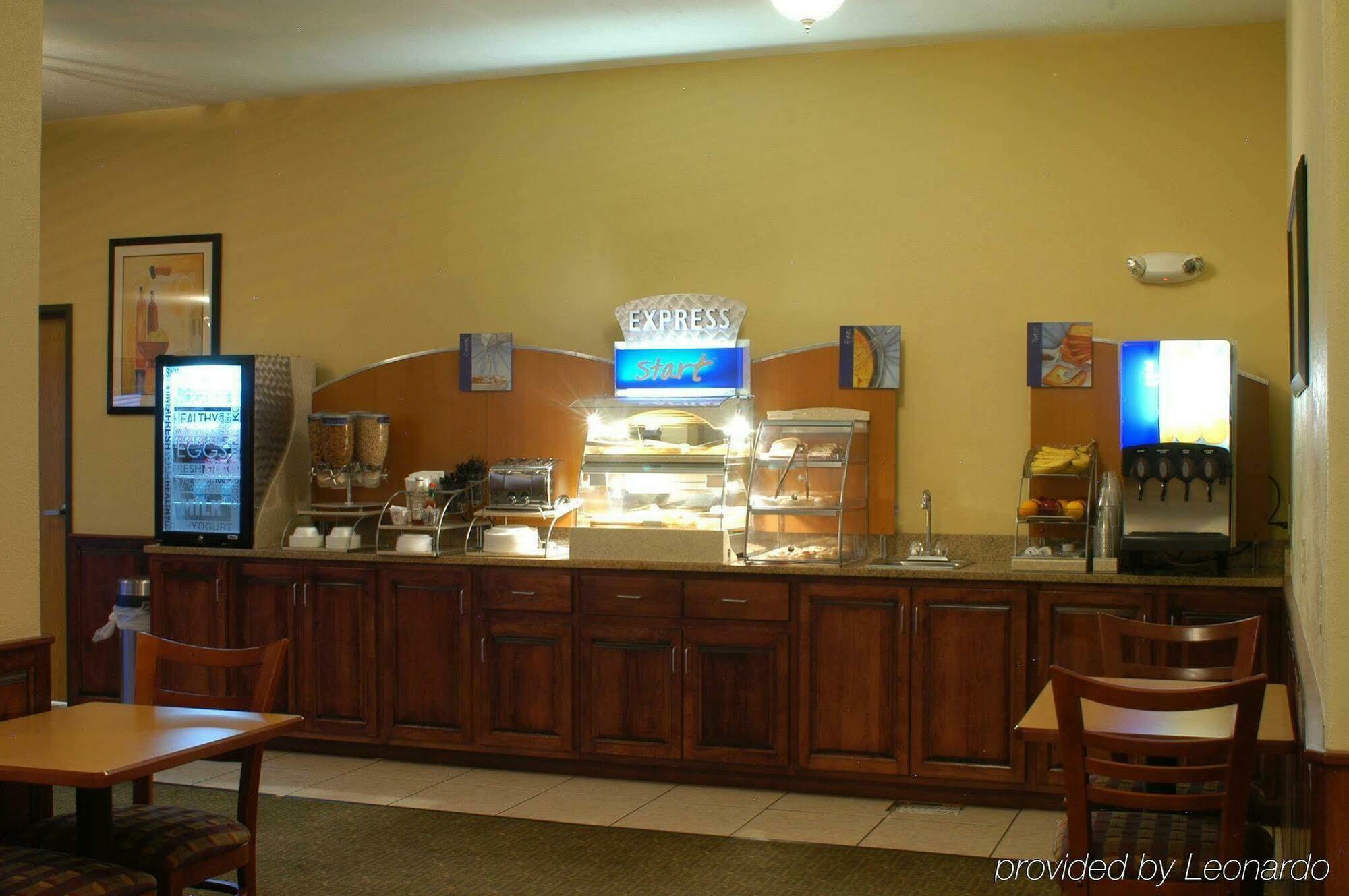Holiday Inn Express & Suites Alamosa By Ihg Екстер'єр фото