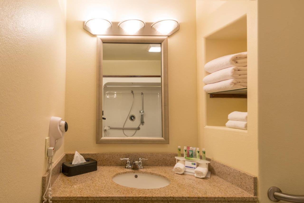 Holiday Inn Express & Suites Alamosa By Ihg Екстер'єр фото